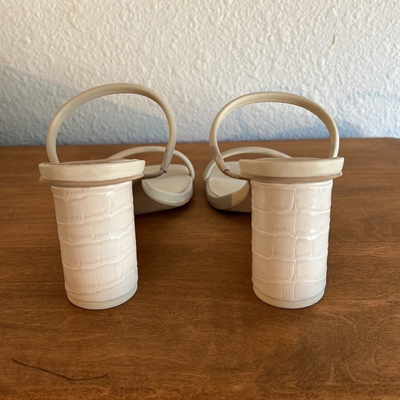 Dolce Vita Ivory Stella Heels - Picture 4 of 7